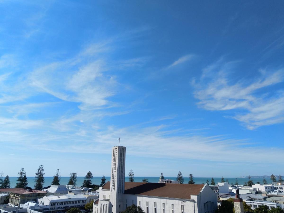 Crashpalace Backpackers Napier Extérieur photo